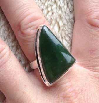 Zilveren edelsteen ring met groene Jade ring maat 18.5 mm